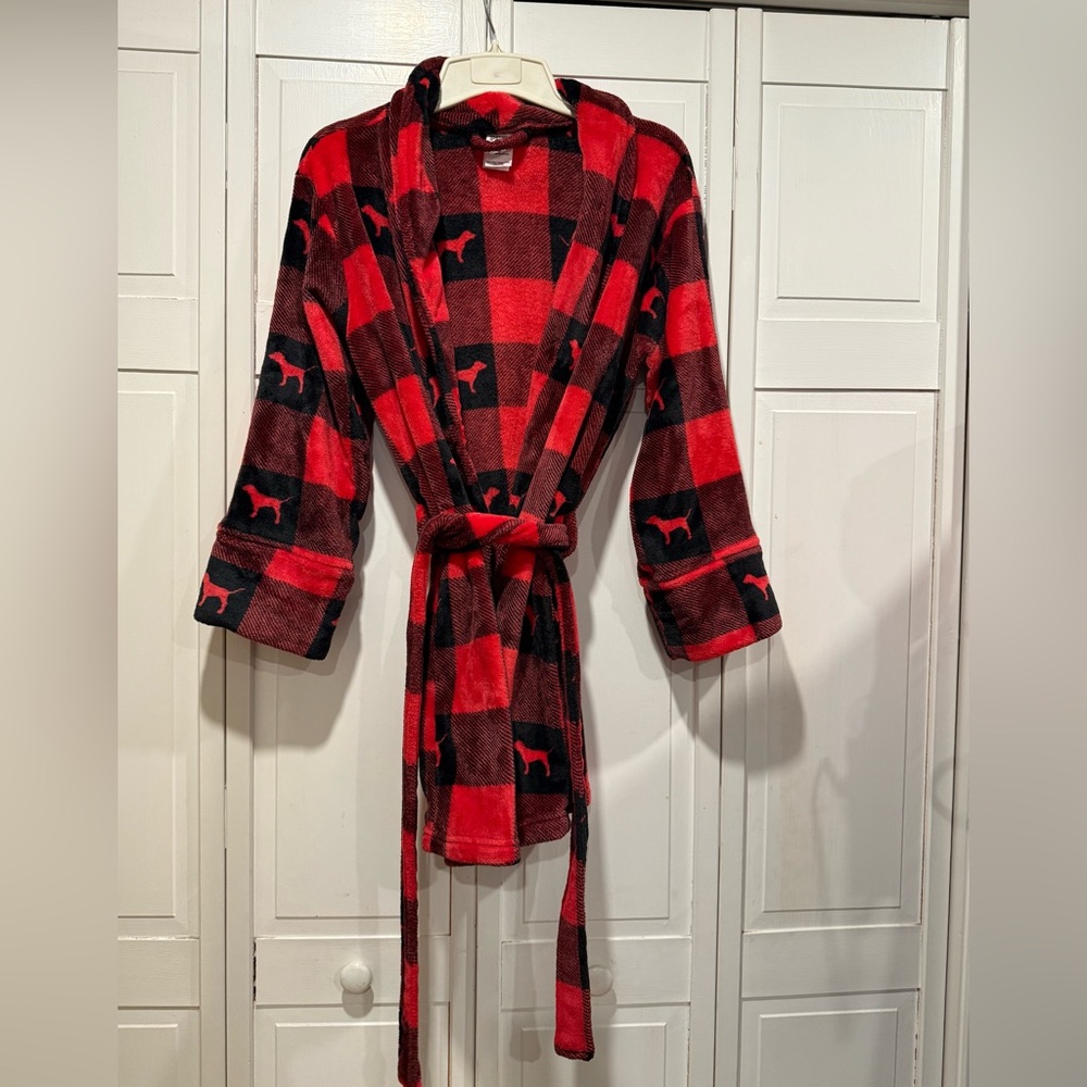 PINK‎ VS robe size xs/s like new